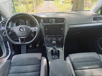 VW Golf 7 Variant 1.0 TSI 81 kW, manuál, LED - 12
