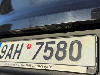 Volvo XC40 D4 AWD Panorama (odpočet DPH) - 12