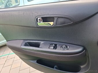 Prodám Hyundai i20 - 12