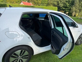 VOLKSWAGEN eGOLF VII  NAVI FULL LED - 12