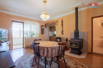 Prodej rodinného domu, 250 m², 6+2, Sobotovice - 12