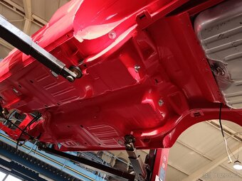 1965 FORD MUSTANG V8 AUTOMAT ABSOLUTNI SHOW CAR - 12