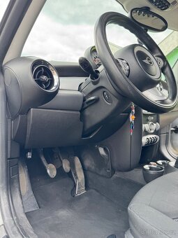 Mini cooper One r56 - 12