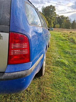 Škoda octavia 1 combi 1.6 75Kw - 12