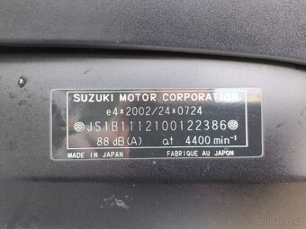 SUZUKI DL 650 V-STROM - 12