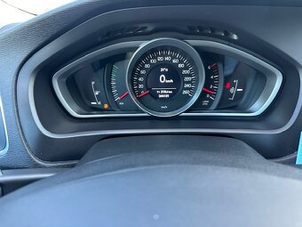 VOLVO V40 2.0D, D2, 88kw-120PK, 06/2017 - 12