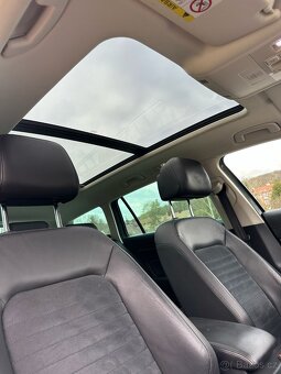 Volkswagen Passat, Kombi 1,6 TDi 88 kW R-LINE PANORAMA - 12
