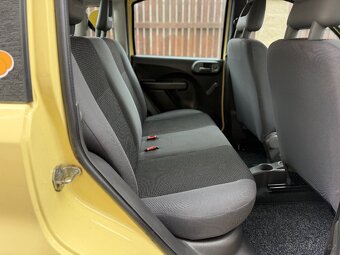 FIAT PANDA 1,1i 8V 40kW ACTIVE,95000KM,NOVÁ STK, - 12