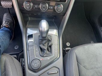Volkswagen Tiguan R-Line Highline 4Motion - 12