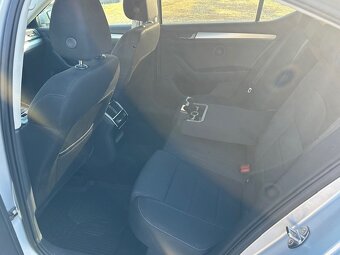 Škoda Superb 2.0 TDI 110KW DSG rozvody r.v.2016 - 12