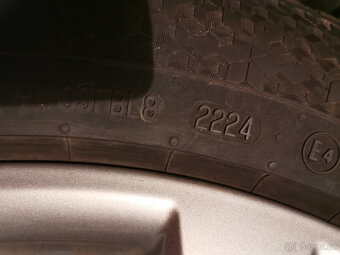 Audi Q3 (F3) - orig. 18" alu so zimnými pneu DOT 24 8+ mm - 12