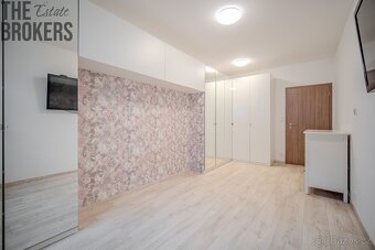 Prodej bytu 2+kk, 54,3 m2, balkon, garážové stání, novostavb - 12