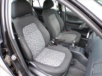 Škoda Fabia 1,4 TDI TAŽNÉ ZAŘÍZENÍ,KLIMA - 12