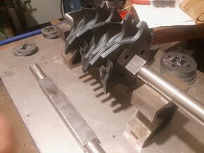 Drtič-drcení dřevního odpadu, dřevotřísky, lamino desky - 12