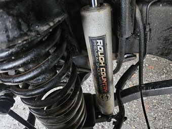 JEEP WRANGLER 3,8 V6 benzín UNLIMITED 4x4 - 12