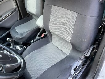 Opel Zafira Tourer 2.0CDTi - 12