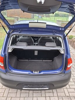 VW Fox rok 2010. 78000km. Dovoz - 12