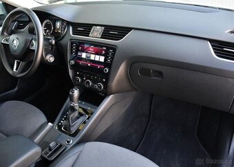 Škoda Octavia 2,0TSI 140KW 22.tKM ČR STYLE - 12