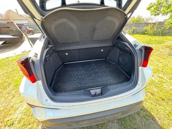 C-HR 2.0 GR - JBL - 12