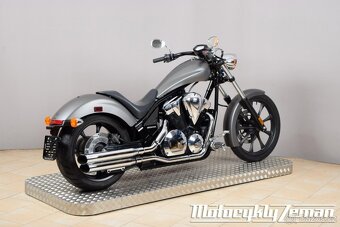 Honda VT 1300 CX Fury 2016 - 12