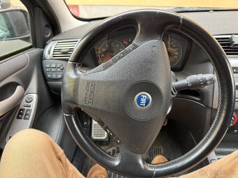 Fiat Stilo I. E. 192 1.6 16 V Hatchback - 12