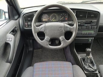 Volkswagen Passat GT 2.0 16V 100KW r.v.1992 Top stav - 12