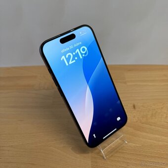 iPhone 15 Pro 128GB, modrý, eSIM (12 měsíců záruka) - 12