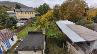 Prvorepubliková vila s třemi bytovými jednotkami, Lovosice,  - 12
