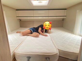 obytný polointegrovany vůz Giottiline Siena 395 pro 5 os. - 12