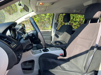 DODGE Grand Caravan SXT 3.6 V6, 1 majitel, 47 000 km - 12
