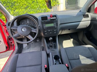 VW Golf 5 - 12