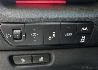 Kia e-Niro ELEKTRO-64kWh-V ZÁRUCE-DPH - 12