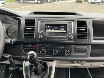 VW Transporter T6 2,0TDi ,5Míst,Klima,TZ,vč.DPH,velmi pěkný - 12