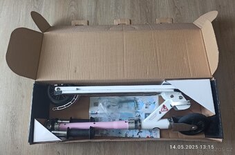 Prodám dívčí koloběžku - 12