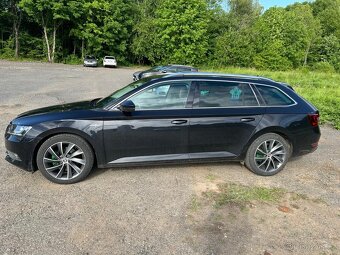 Škoda Superb 3 L&K 2.0 140  kw - 12