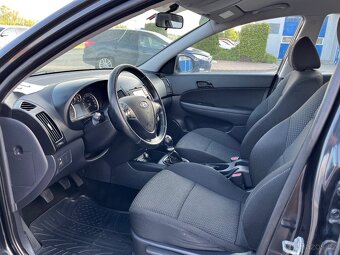 Hyundai i30 1.6 CRDI 85kW - 12