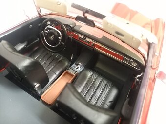 MERCEDES-BENZ 280 SL Pagode, Schuco 1:18 - 12