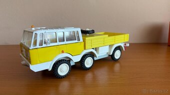 ITES - Staré hračky Tatra, Tank a pod - 12