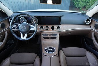 Mercedes-Benz Třídy E 200 D - 12