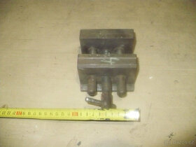 stahovák dvouramenný, strojní svěrák - 12