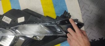 Ford Kuga III 3 MK3 DFK 2019 - 2024 - Prave predne svetlo - 12