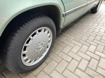 Mercedes-Benz 124, 2.0i - 1xMaj - 40 000km - TOP STAV - 12
