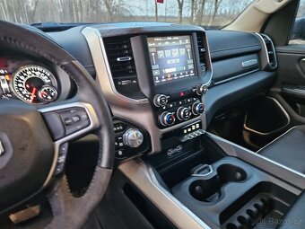 Dodge Ram 1500 Laramie 5.7 V8 r.v 2020 - 12