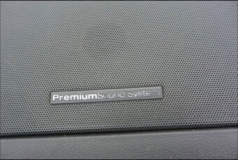 Ford S-MAX  2.2 TDCi AT Titanium 147 kW, 7 míst - 12