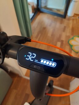 Segway Ninebot F2 PRO E odpružená elektrokoloběžka, 32 km/h - 12