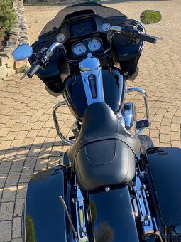 Harley-Davidson Road Glide Special 2019 - 12