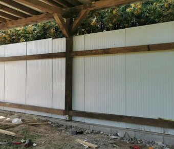 Sendvičové stěnové i střešní pur panely - 12