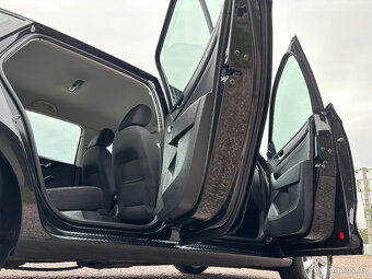 Škoda Rapid 1,2TSi,16alu,vyhř,digiklima,106tkm,servis, - 12