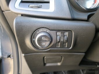 Opel Astra 1.4 Turbo 103 kW - 12