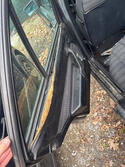 Mercedes 190e 2.3 - 12